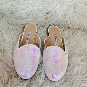 Oscar de la Renta white sequin Spanish mule.